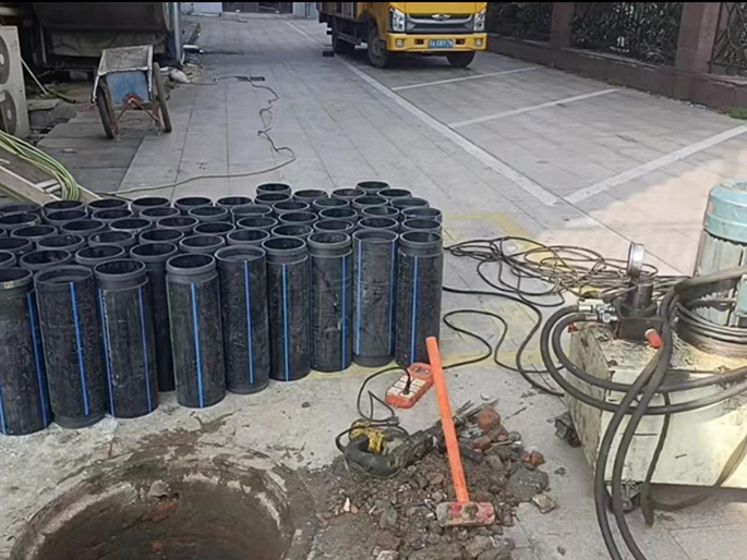 汉阳PE置换管厂家 DN315置换管 非开挖管短管置换